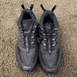Salomon Men's Gray Athletic Shoes